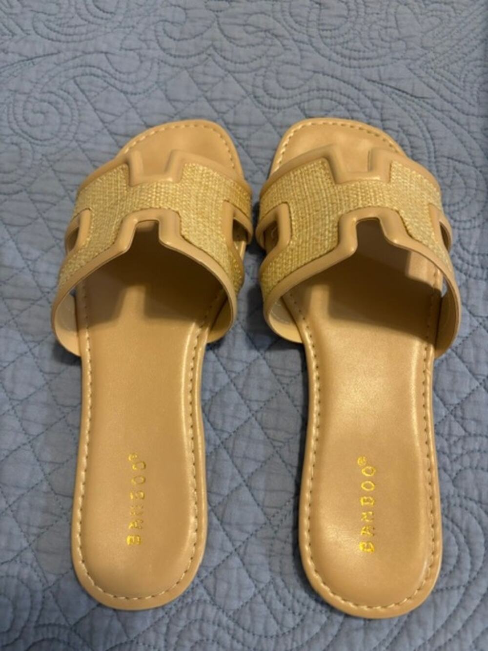 Bamboo Brand, Size 10, Natural color Sandals
